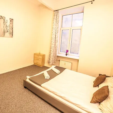 Dzirnavu Downtown Apartment In City Center Рига Екстер'єр фото