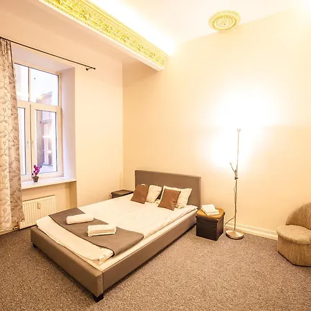 Dzirnavu Downtown Apartment In City Center Рига Екстер'єр фото