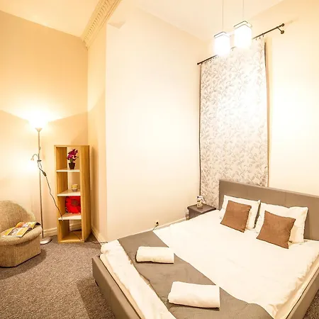 Dzirnavu Downtown Apartment In City Center Рига Екстер'єр фото